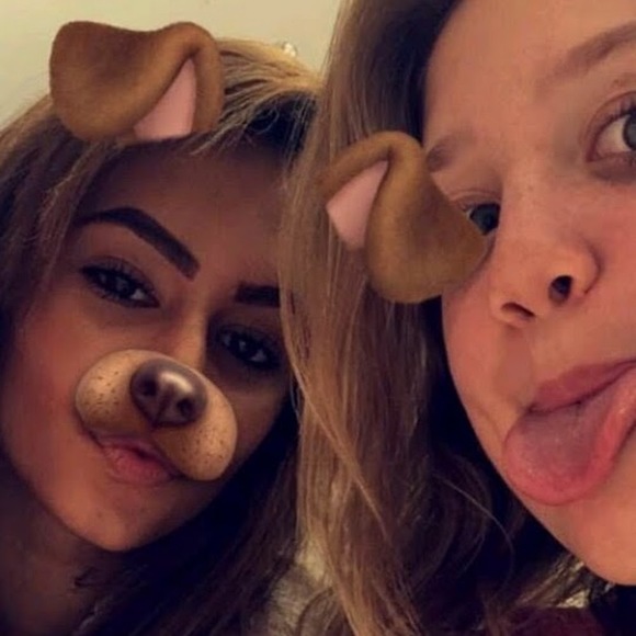 Meet your Posher, Aleeya - Picture 1 of 1